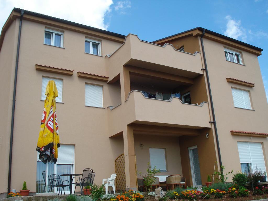 Apartments Crikvenica Habitación foto